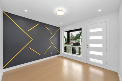 Breakfast Nook Photo of 5 2168 W Vinewood Street, Abbotsford, BC