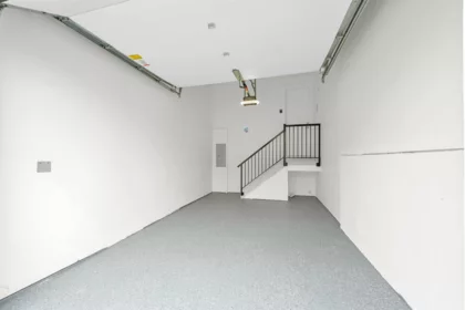 Swimming Pool Photo of 5 2168 W Vinewood Street, Abbotsford, BC