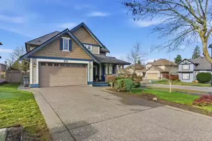 6093 164a Street, Surrey, BC, Surrey — Single Family Residence for sale