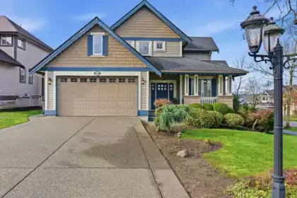 6093 164a Street, Surrey, BC, Surrey — Single Family Residence for sale