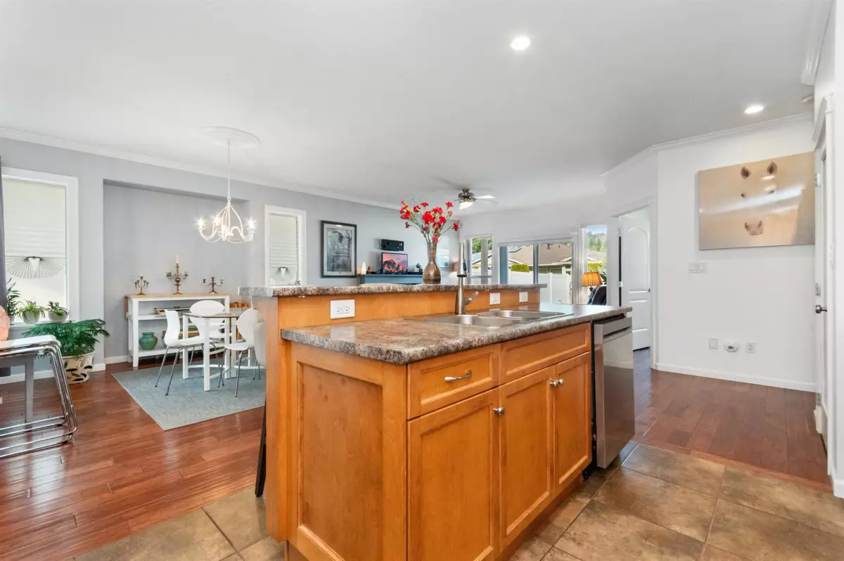 Bedroom 3 Photo of 1 425 Stuart Street, Hope, BC