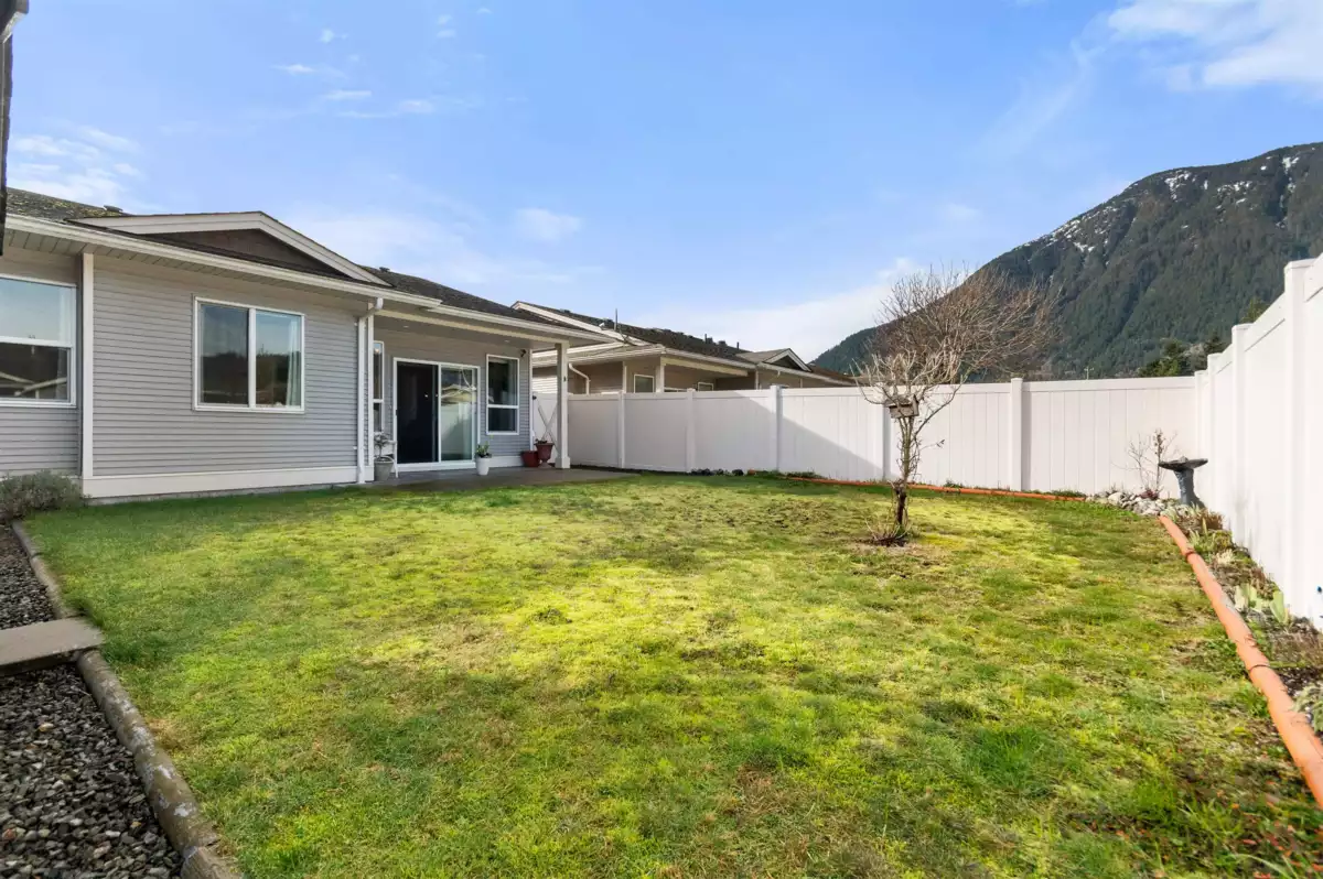 Garden / Landscaping Photo of 1 425 Stuart Street, Hope, BC