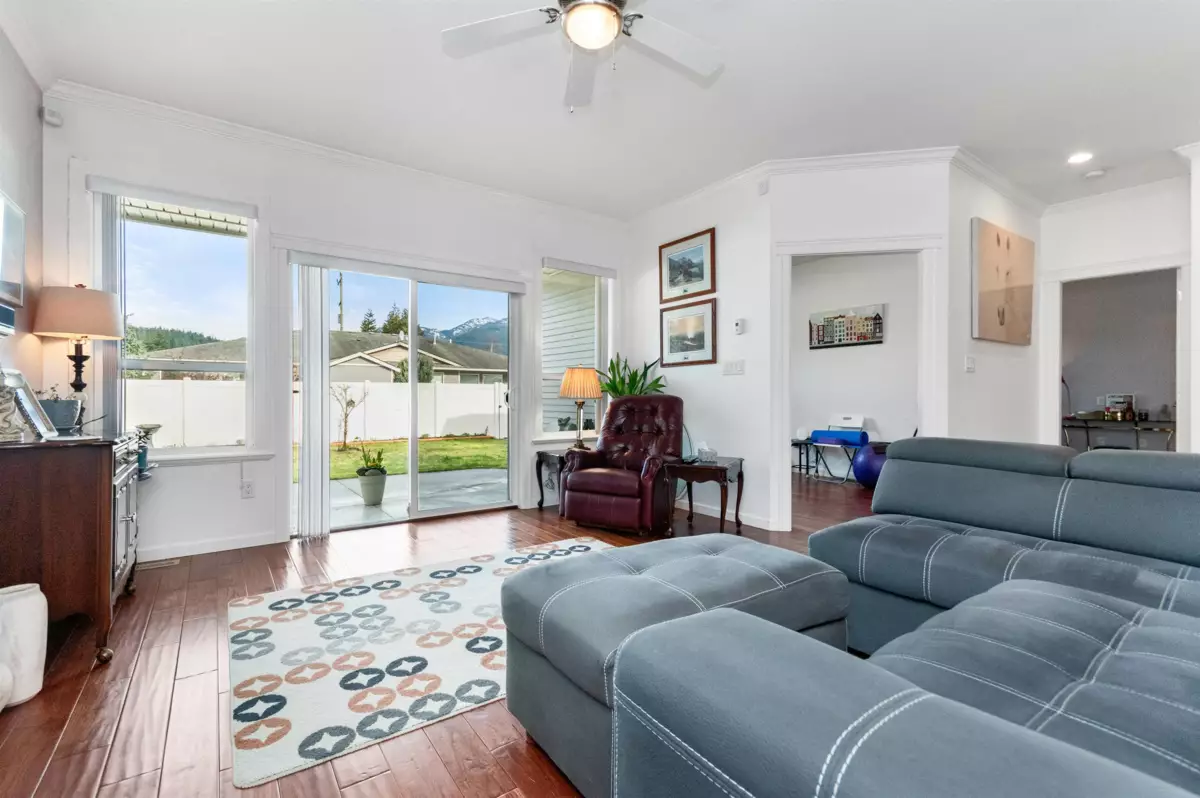 Primary Bedroom Photo of 1 425 Stuart Street, Hope, BC