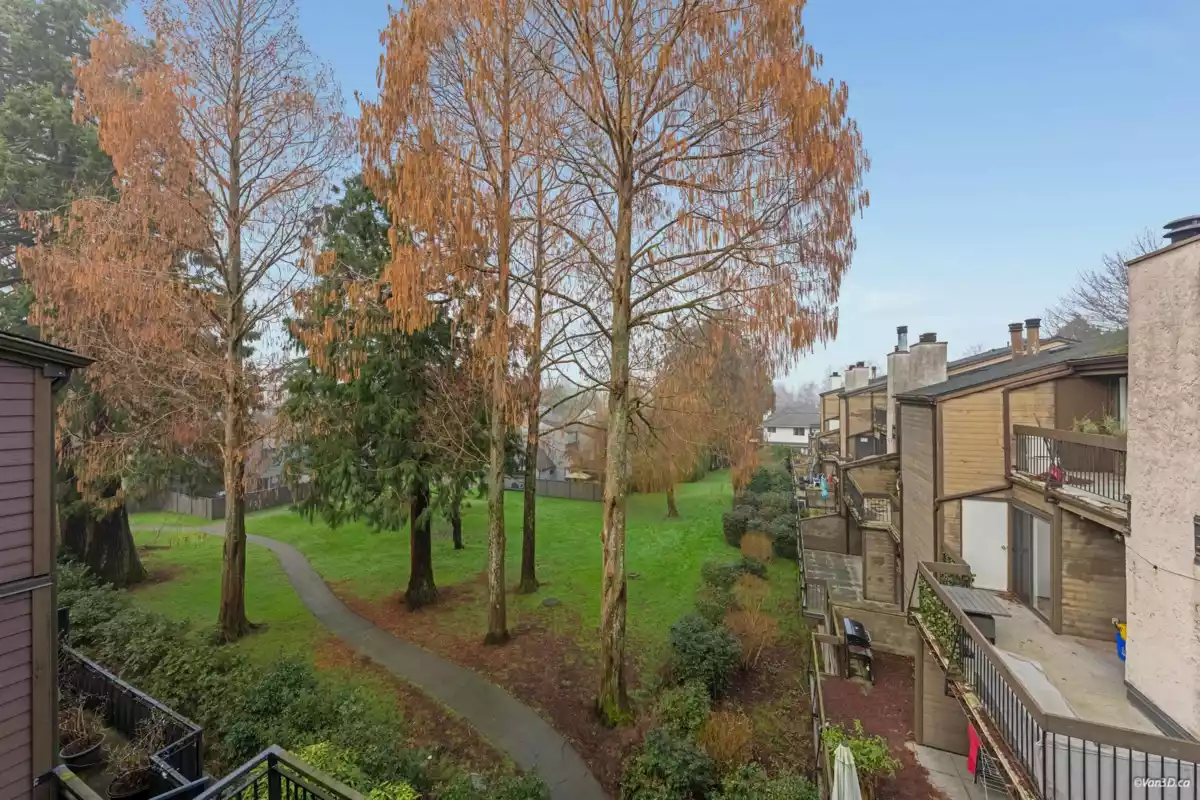 Swimming Pool Photo of 306 7851 No. 1 Road, Richmond, BC