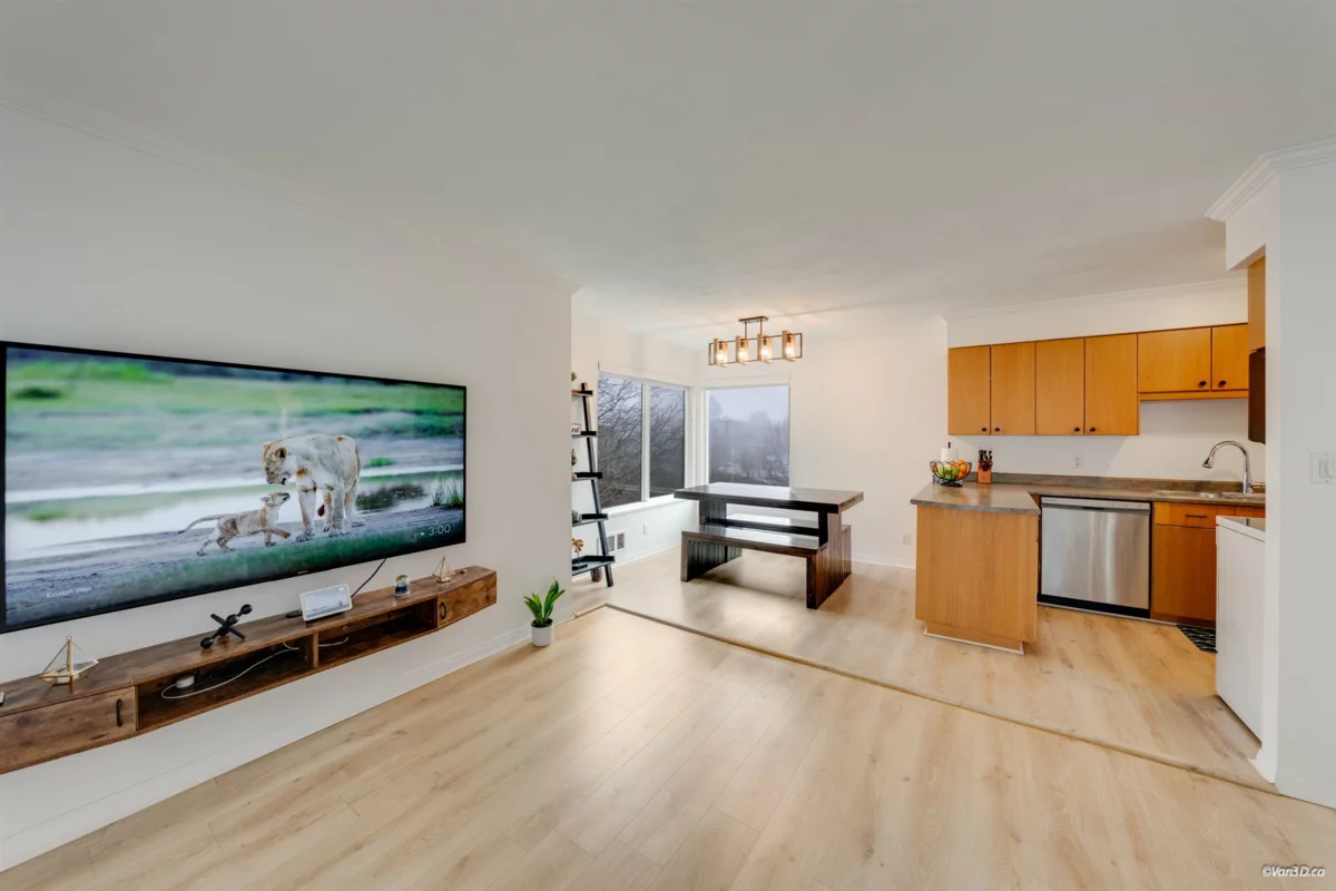 Walk-In Closet Photo of 306 7851 No. 1 Road, Richmond, BC