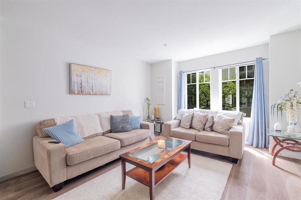 Living Room Photo of 80 12711 64 Avenue, Surrey, BC