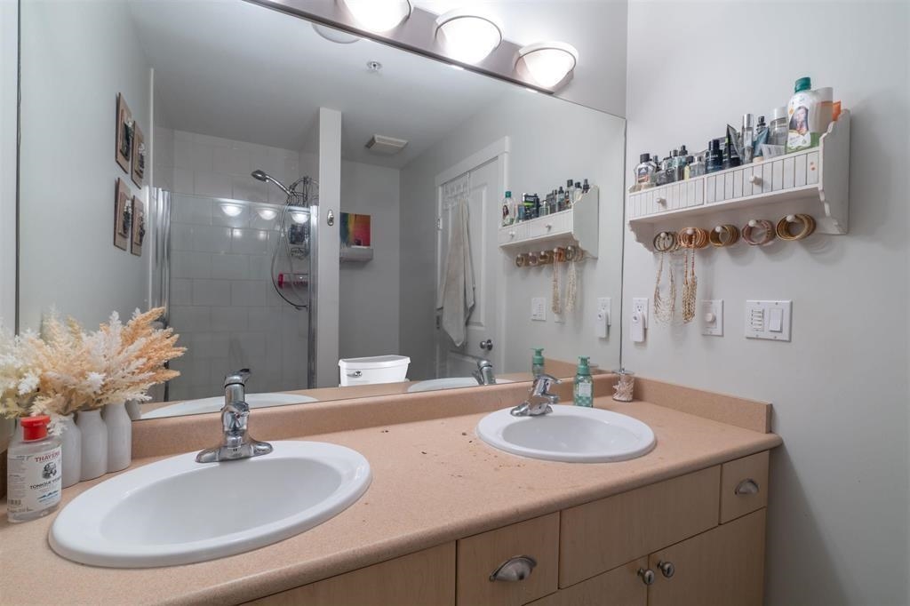 Primary Bedroom Photo of 80 12711 64 Avenue, Surrey, BC