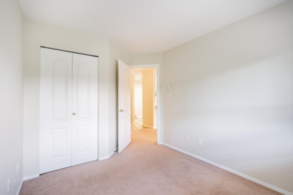 Basement Recreation Room Photo of 314 15110 108 Avenue, Surrey, BC