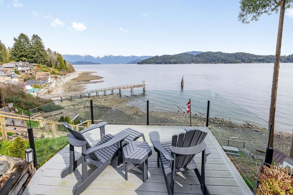 Exterior Front Photo of 790 Marine Drive, Gibsons, BC