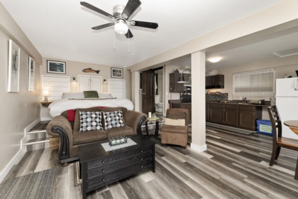 Primary Bedroom Photo of 790 Marine Drive, Gibsons, BC