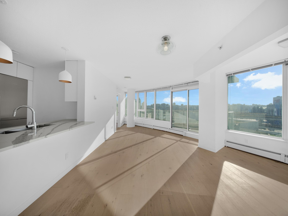 Staircase Photo of 802 58 Keefer Place, Vancouver, BC