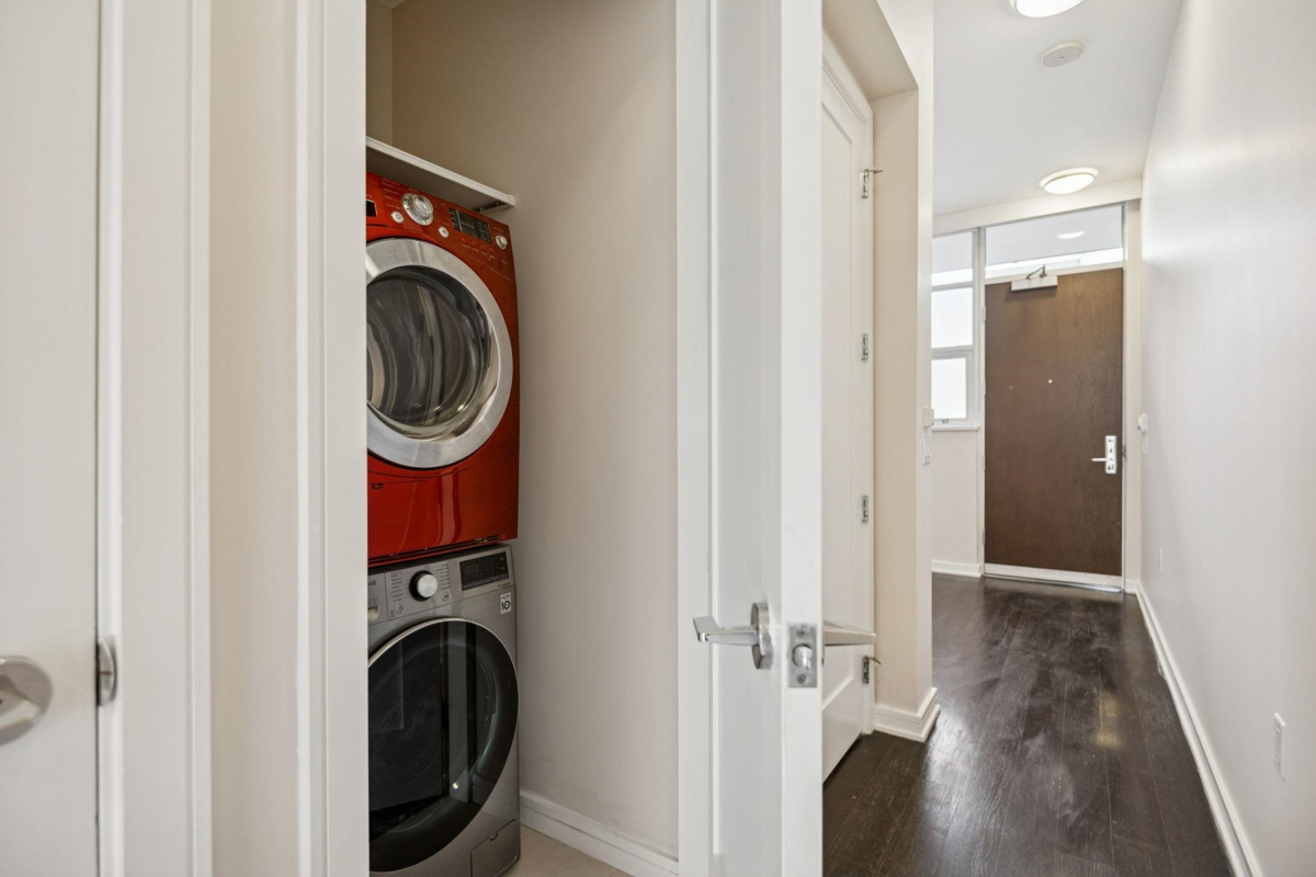 Breakfast Nook Photo of 604 123 W 1st Avenue, Vancouver, BC