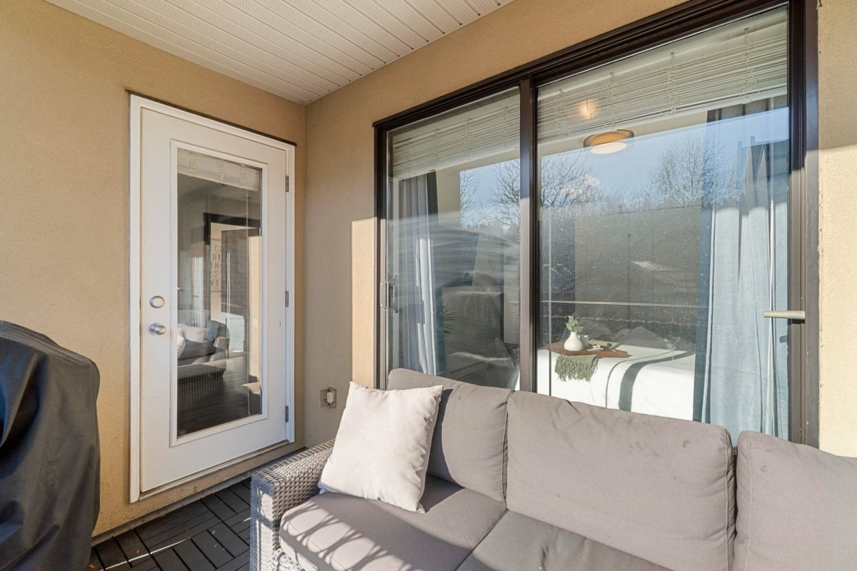 Swimming Pool Photo of 3005 84 Grant Street, Port Moody, BC