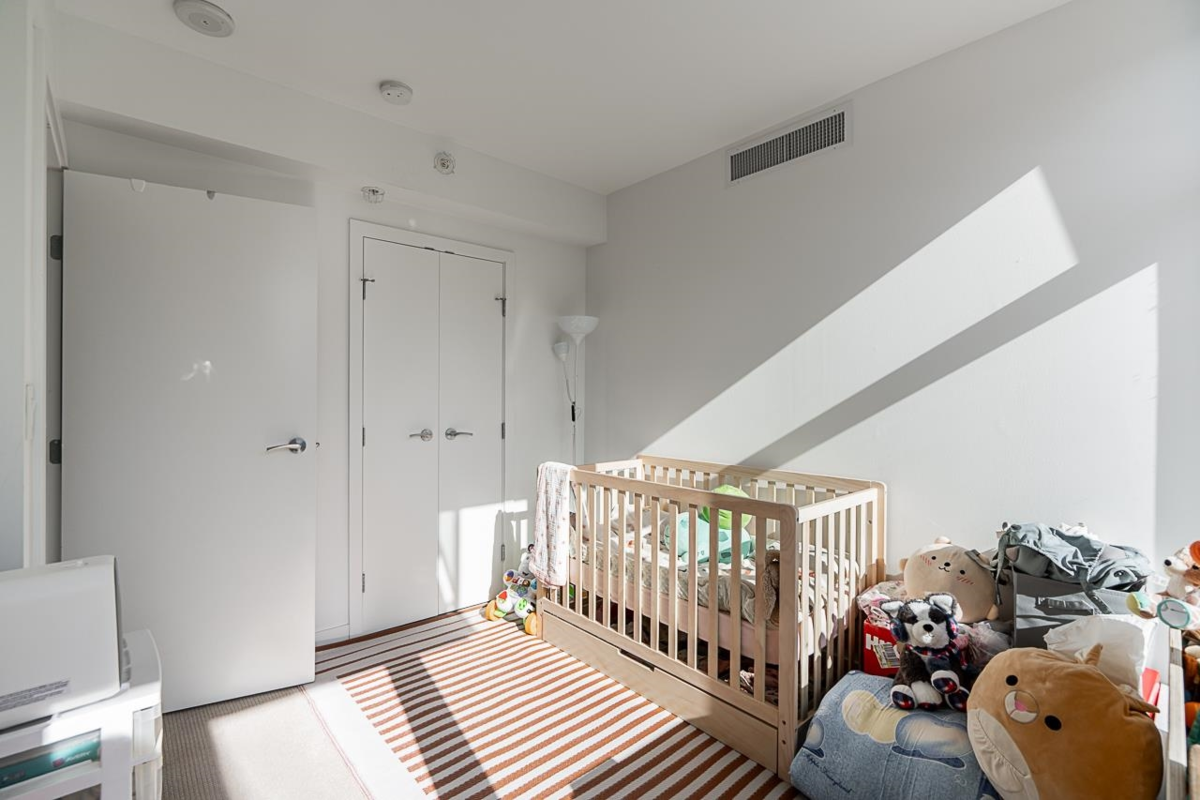 Bedroom 3 Photo of 301 4638 Gladstone Street, Vancouver, BC