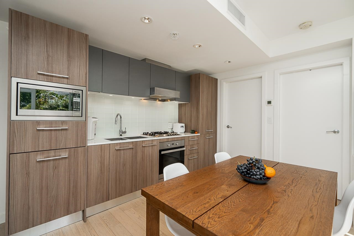 Breakfast Nook Photo of 301 4638 Gladstone Street, Vancouver, BC