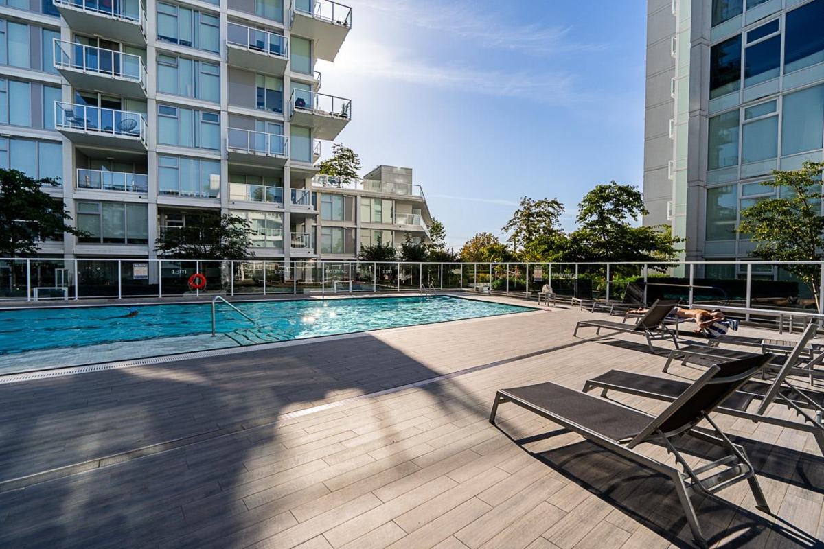 Staircase Photo of 301 4638 Gladstone Street, Vancouver, BC