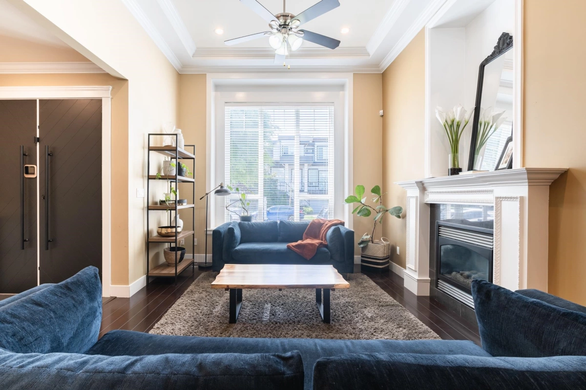 Breakfast Nook Photo of 14239 62 Avenue, Surrey, BC