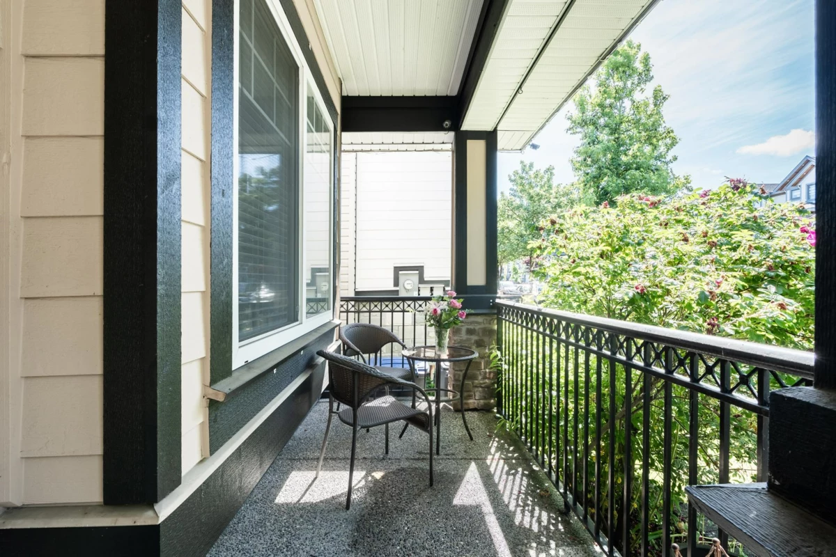 Front Yard Photo of 14239 62 Avenue, Surrey, BC