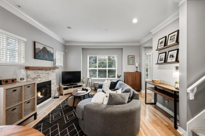 9 2688 Mountain Highway, North Vancouver, BC, North Vancouver — Townhouse for sale