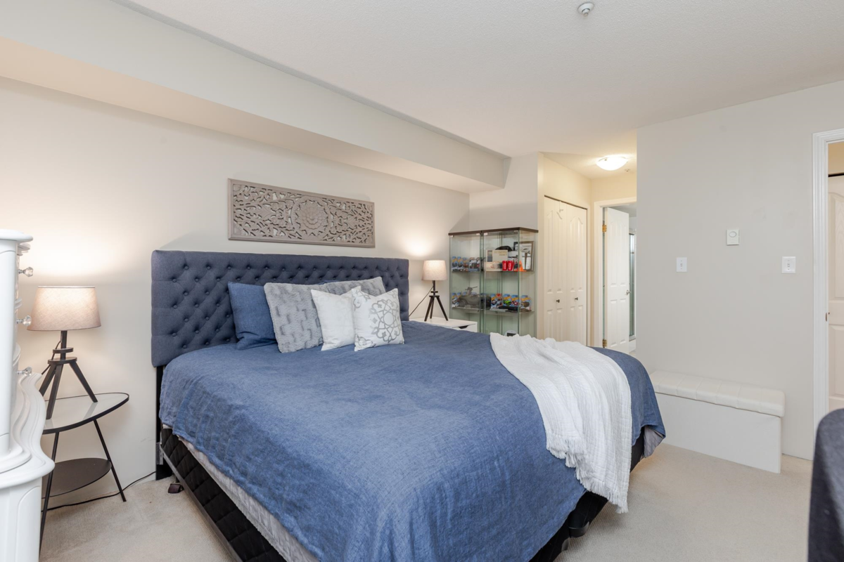 Basement Recreation Room Photo of 44 5670 208 Street, Langley, BC