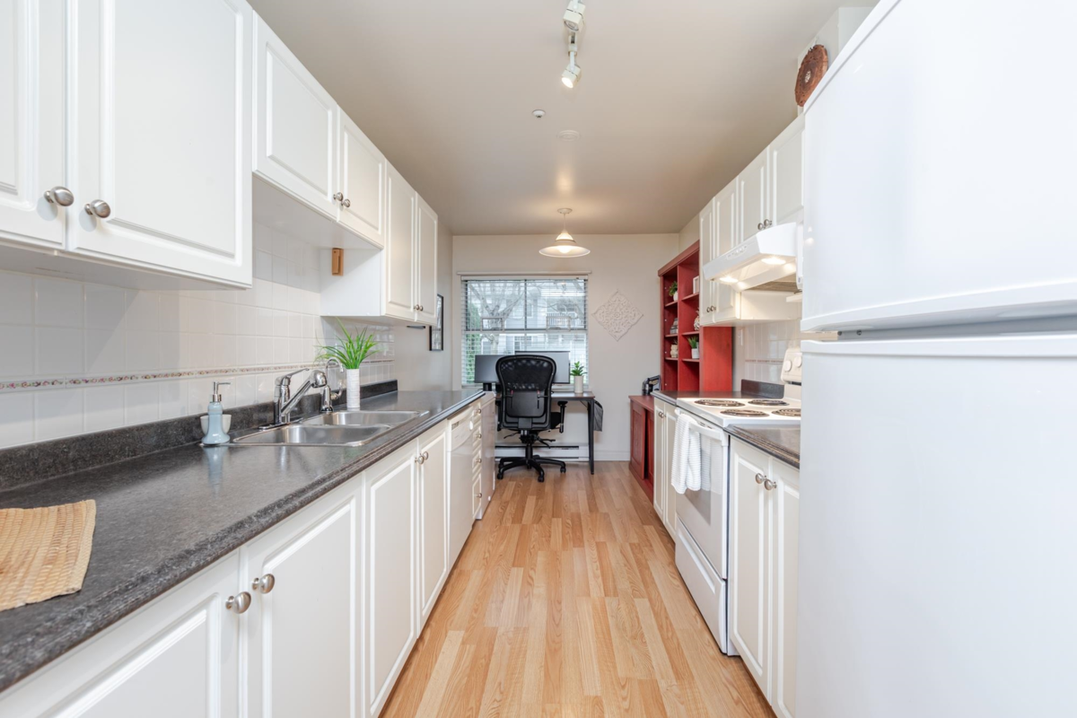 Primary Bedroom Photo of 44 5670 208 Street, Langley, BC