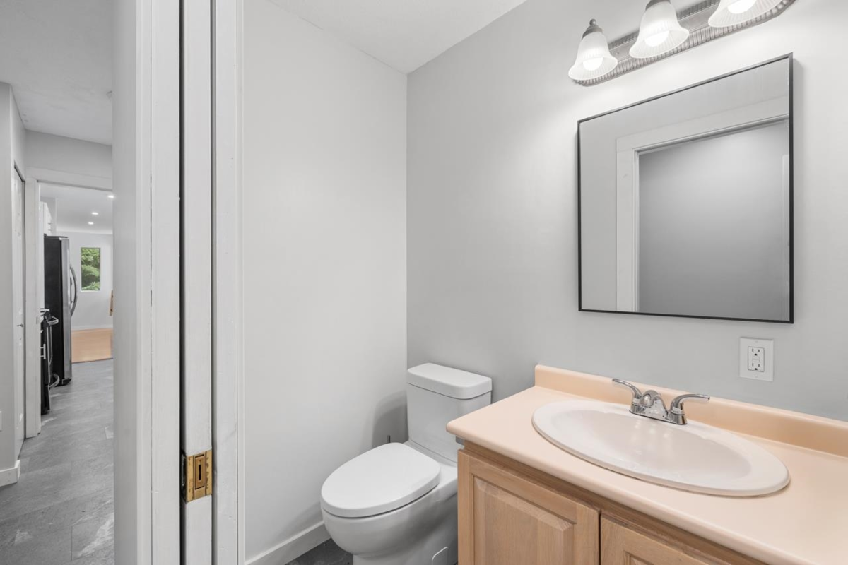 Mudroom Photo of 15333 Sheridan Drive, Pitt Meadows, BC