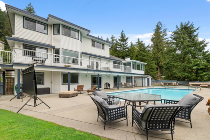 15333 Sheridan Drive, Pitt Meadows, BC, Pitt Meadows — Single Family Residence for sale