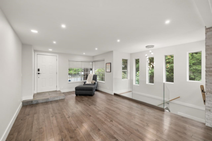 Garage Interior Photo of 15333 Sheridan Drive, Pitt Meadows, BC