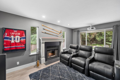 Kitchen Photo of 15333 Sheridan Drive, Pitt Meadows, BC
