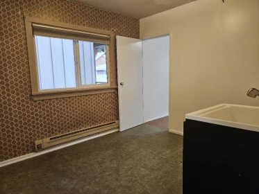 Guest Bathroom Photo of 389 Alder St Street, Cultus Lake, BC