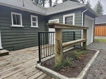 Outdoor Patio Photo of 389 Alder St Street, Cultus Lake, BC