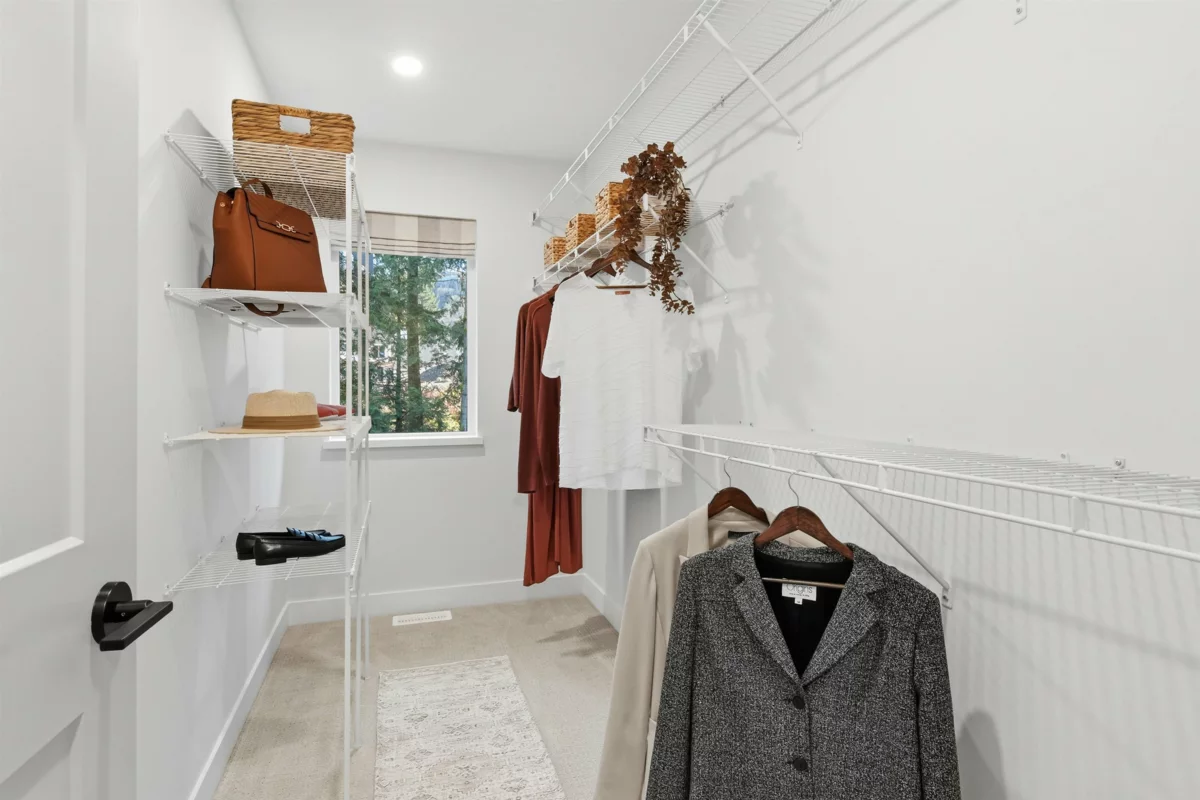 Powder Room Photo of 3046 Brigette Street, Abbotsford, BC