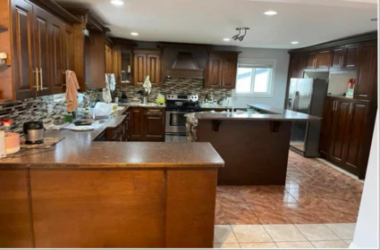 Kitchen Island Photo of 13443 91 Avenue, Surrey, BC