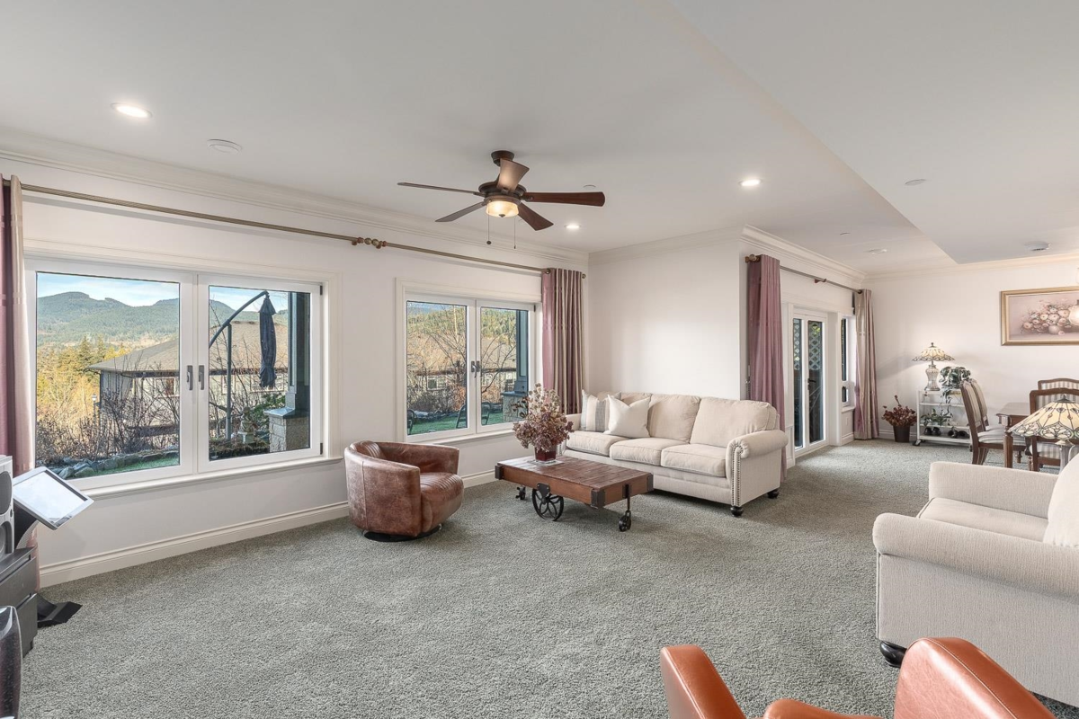 Hot Tub / Spa Photo of 22731 136a Avenue, Maple Ridge, BC