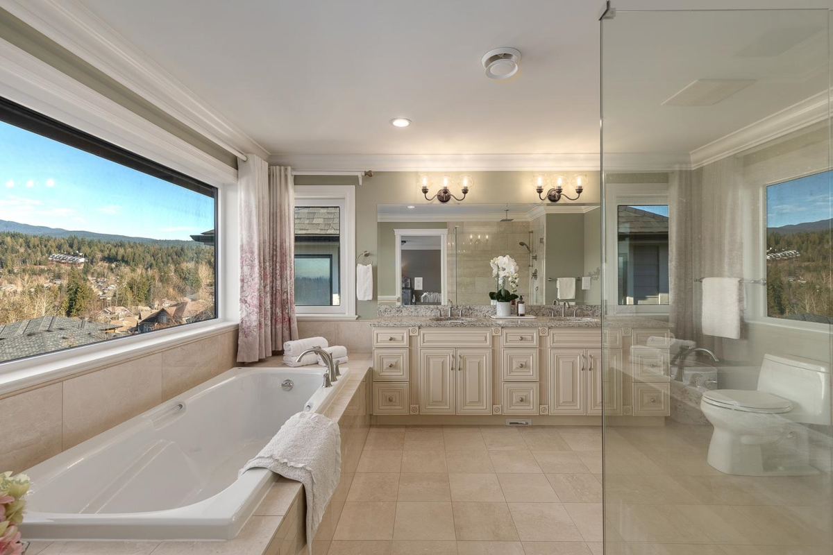 Laundry Room Photo of 22731 136a Avenue, Maple Ridge, BC