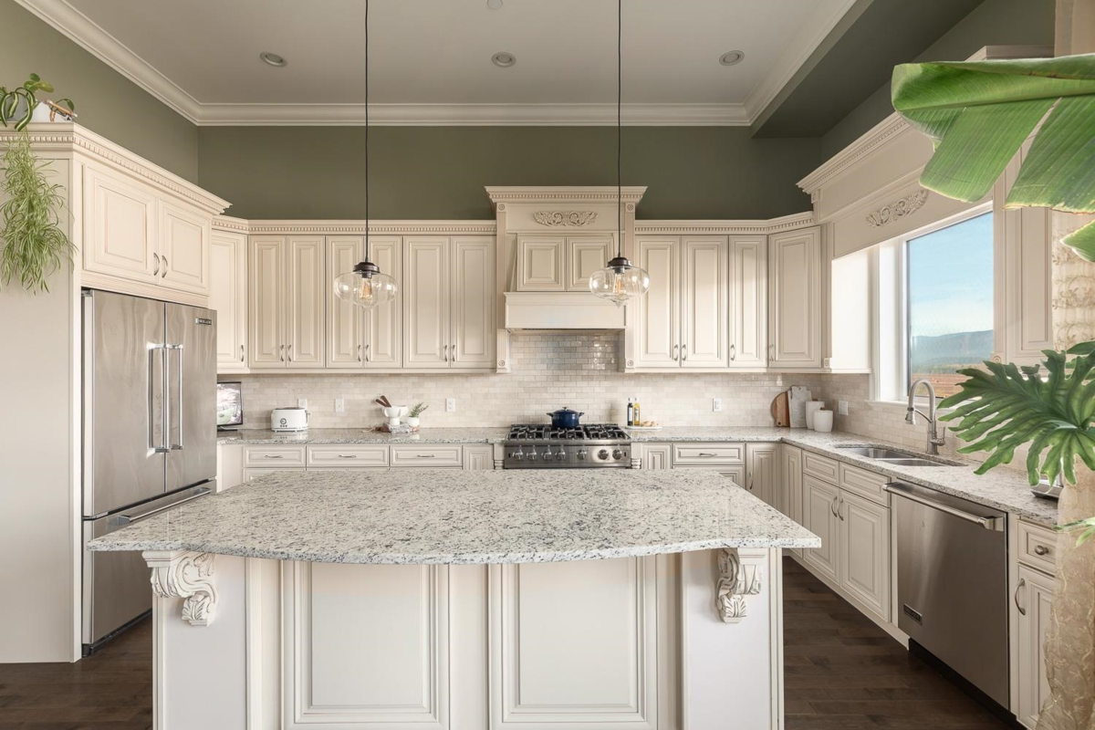 Primary Bathroom Photo of 22731 136a Avenue, Maple Ridge, BC