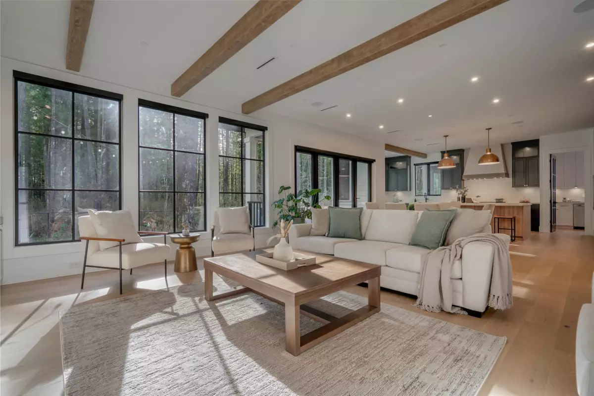 Breakfast Nook Photo of 19664 31a Avenue, Langley, BC