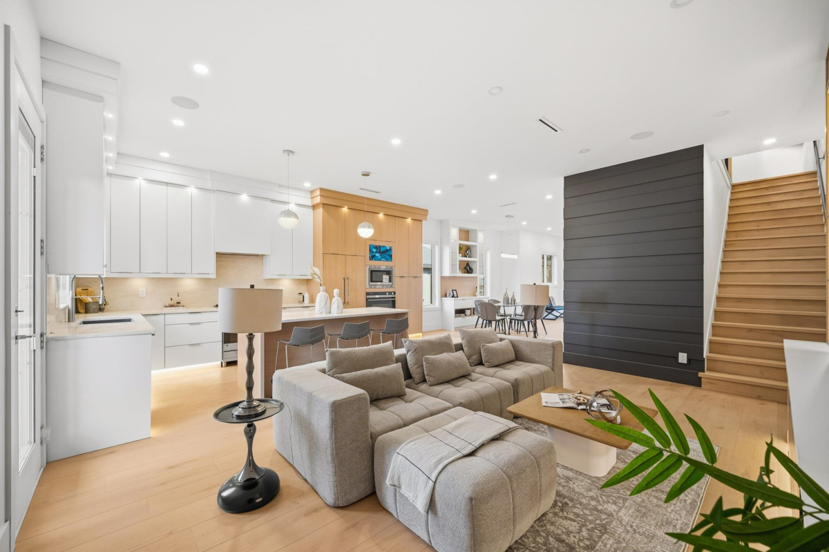 Bedroom 3 Photo of 1 6139 Ashworth Avenue, Burnaby, BC