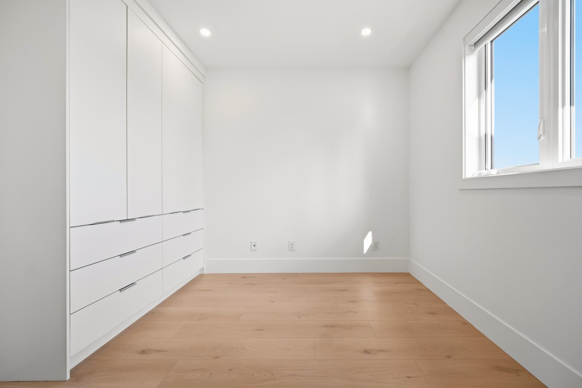 Outdoor Deck Photo of 1 6139 Ashworth Avenue, Burnaby, BC