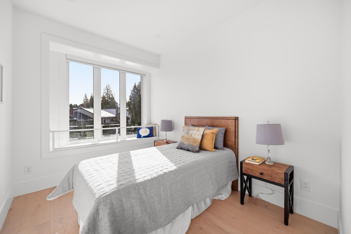 Staircase Photo of 1 6139 Ashworth Avenue, Burnaby, BC