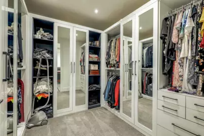 Hallway Photo of 6149 181a Street, Surrey, BC