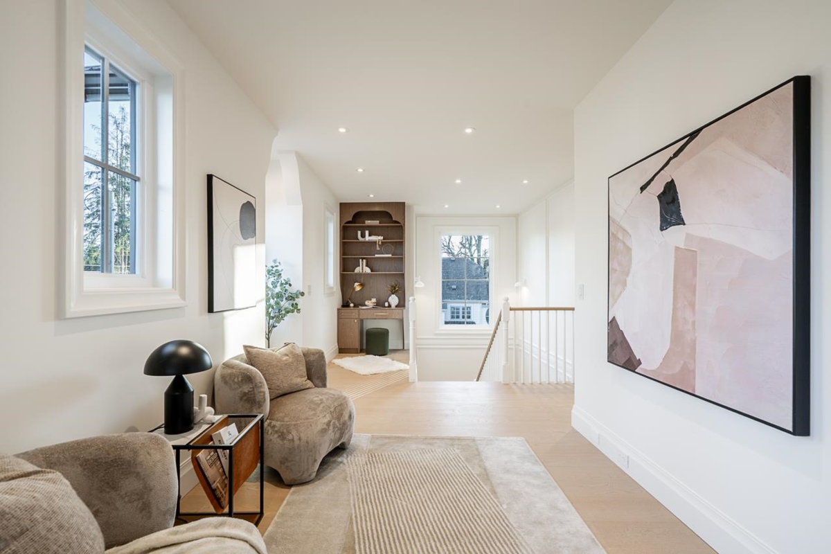 Guest Bathroom Photo of 9033 Queen Street, Langley, BC