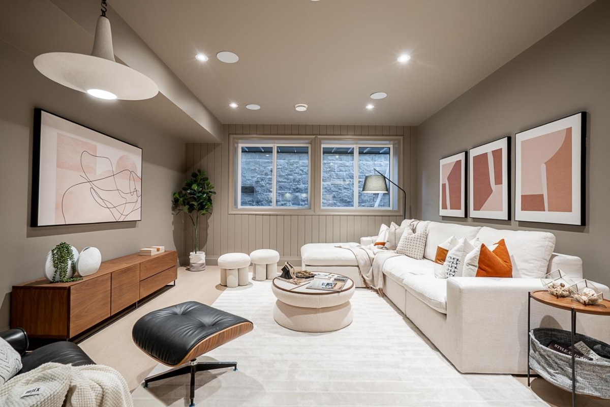 Hallway Photo of 9033 Queen Street, Langley, BC