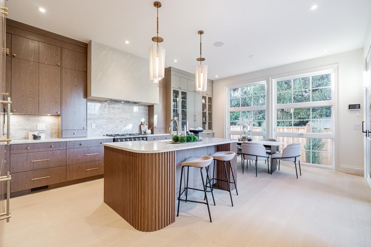 Kitchen Island Photo of 9033 Queen Street, Langley, BC