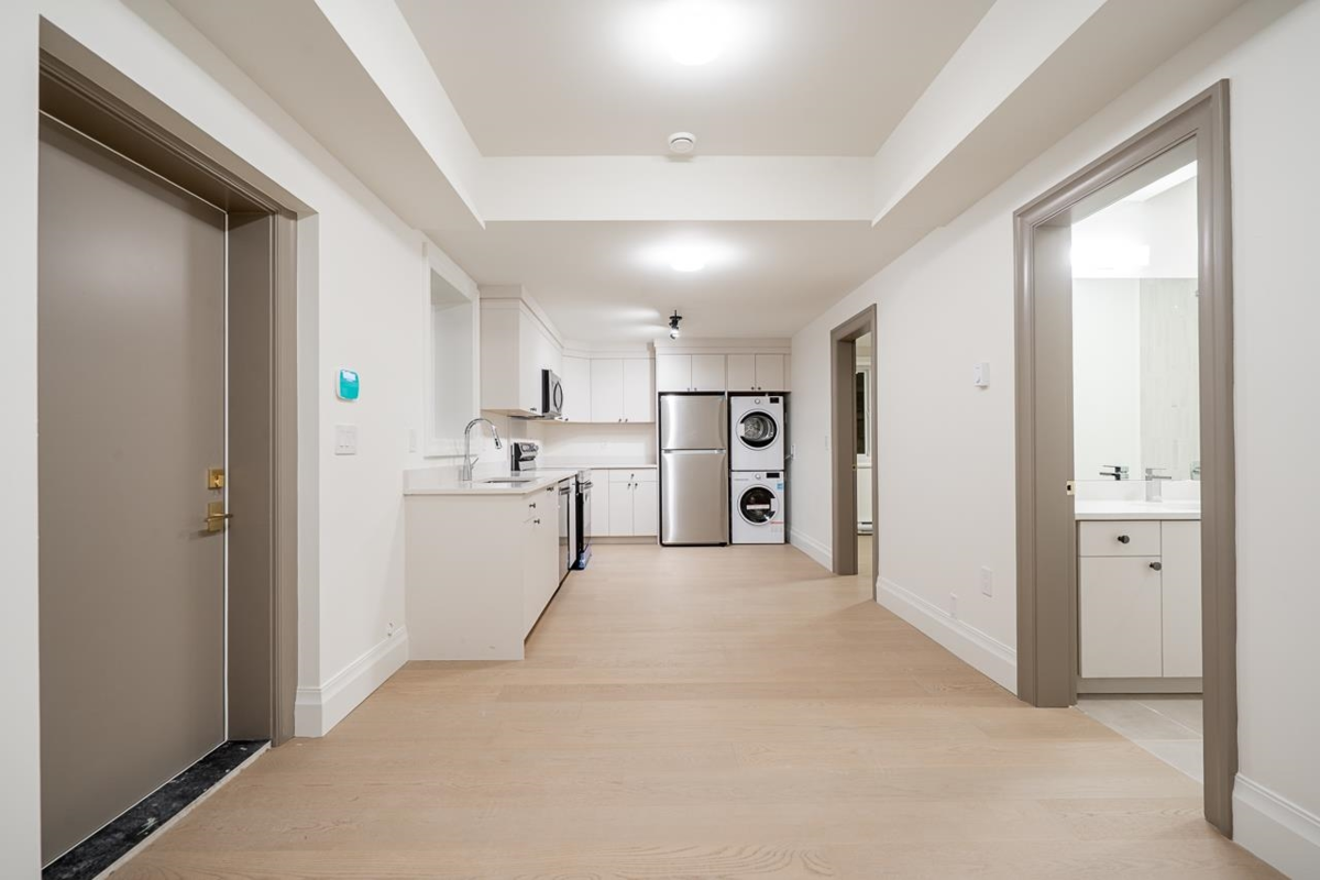 Outdoor Deck Photo of 9033 Queen Street, Langley, BC