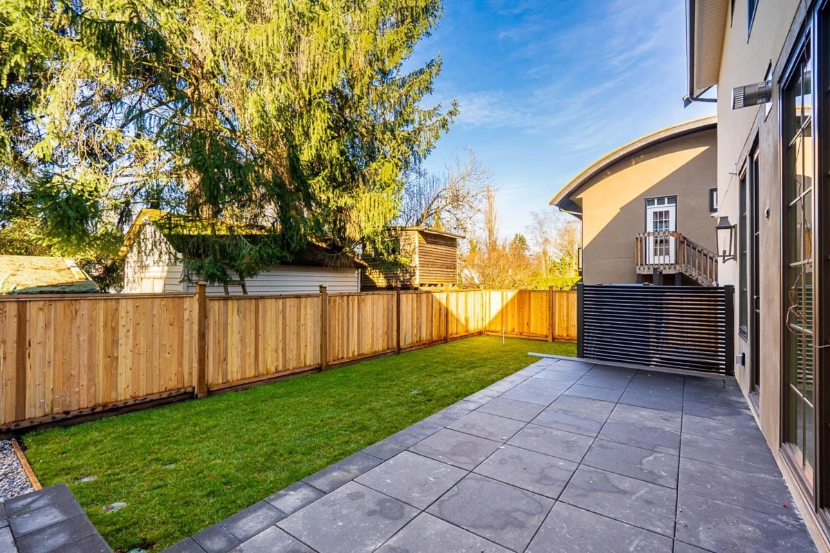 Outdoor Kitchen Photo of 9033 Queen Street, Langley, BC
