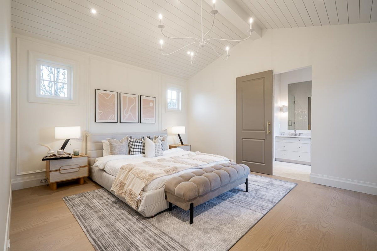 Powder Room Photo of 9033 Queen Street, Langley, BC