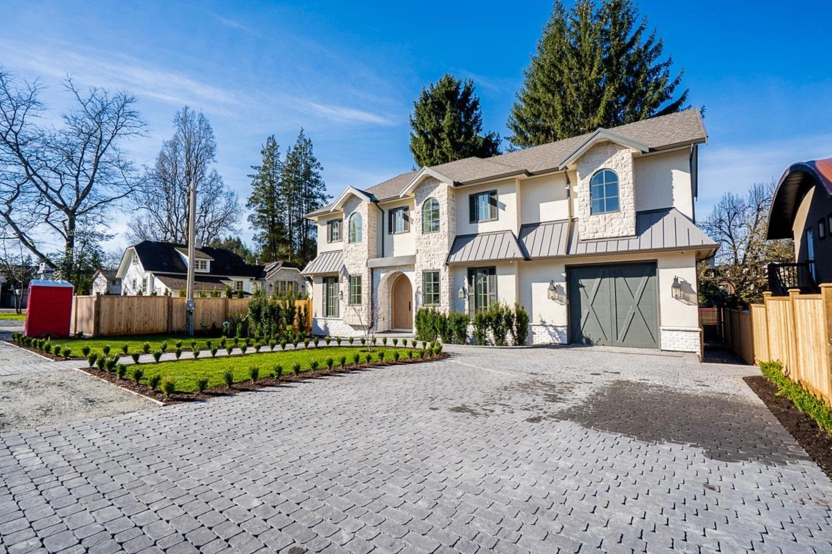 Swimming Pool Photo of 9033 Queen Street, Langley, BC