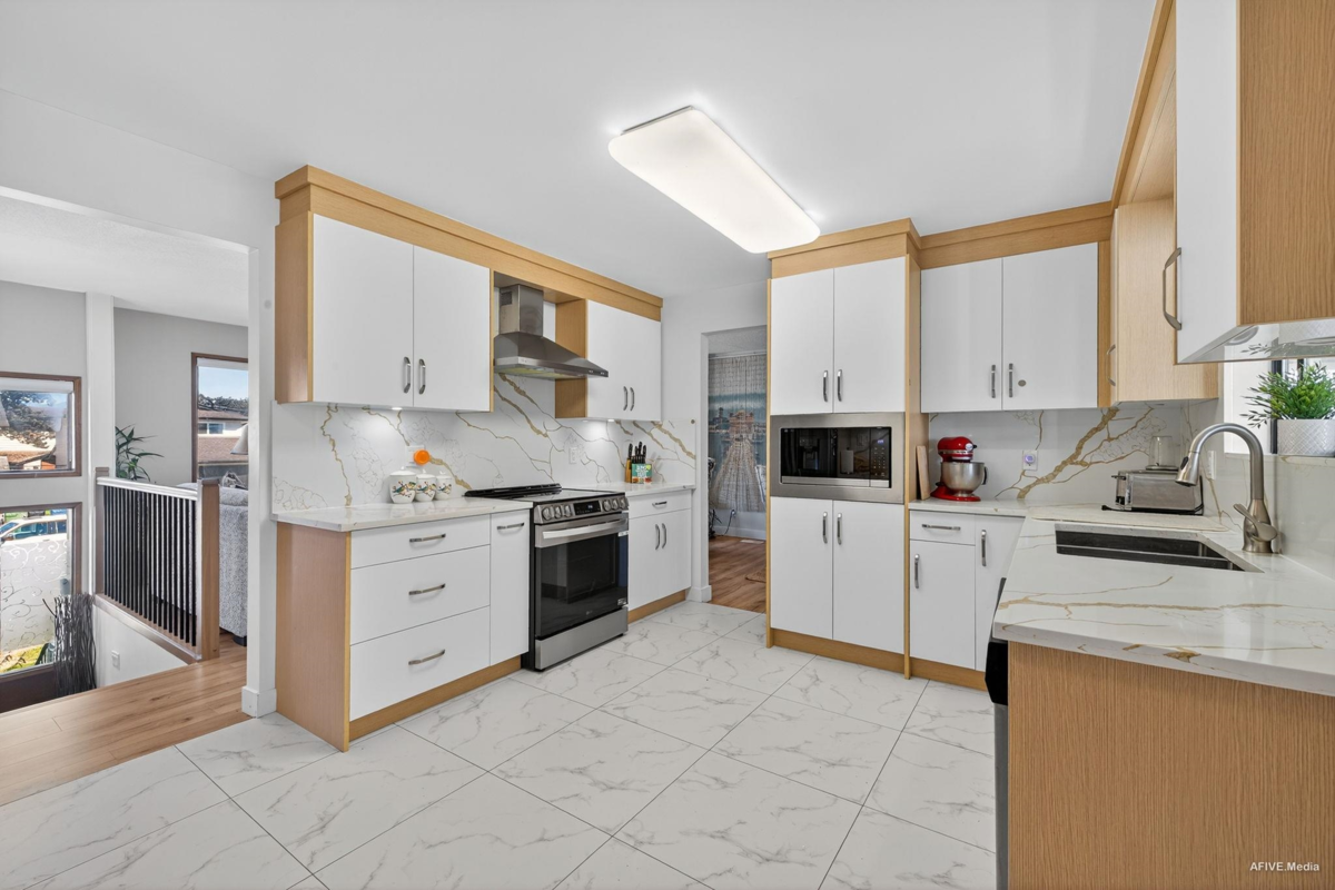 Loft / Bonus Room Photo of 3443 Shuswap Terrace, Abbotsford, BC