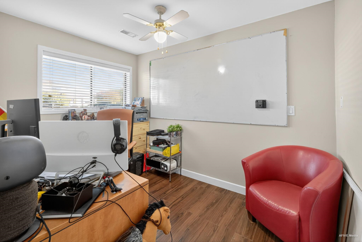 Neighborhood Park Photo Near 3443 Shuswap Terrace, Abbotsford, BC